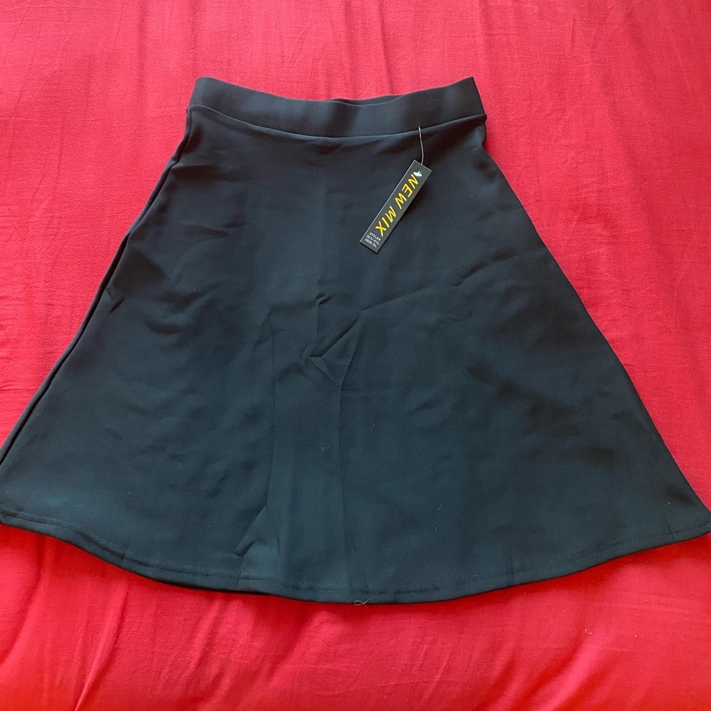 high waisted skirt